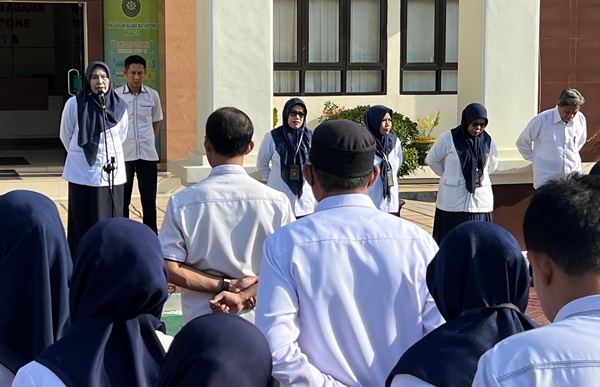 apelpagi.jpg