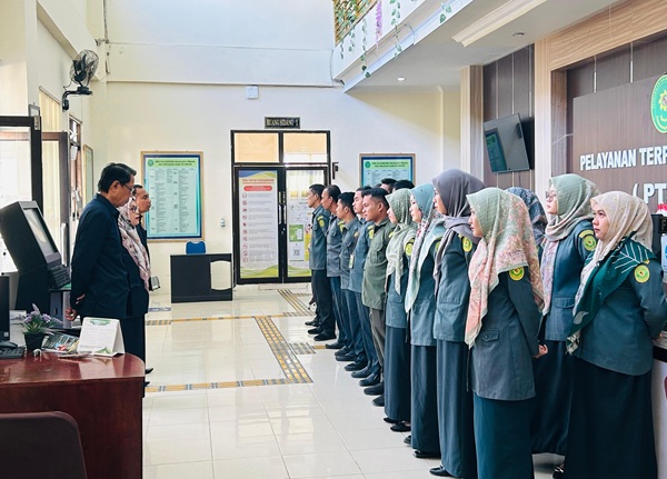 briefing4.jpg