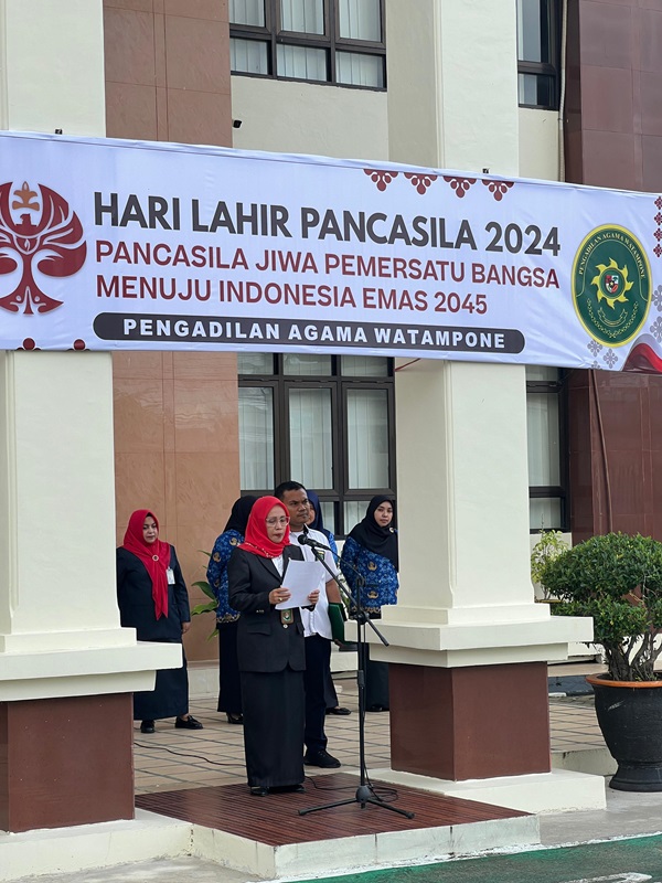 haripancasila1.jpg